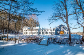 Whispering Waters Farmhouse and Wedding Barn